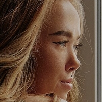 Sabrina Høgh Naakt