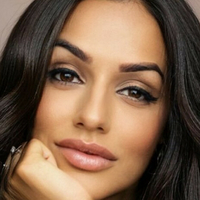 Saira Choudhry Naakt