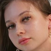Saldyrkina Naakt