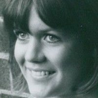 Sally Geeson Naakt