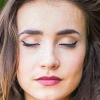 Salomé Saqué Naakt