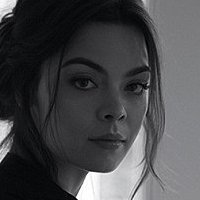 Scarlett Byrne Naakt