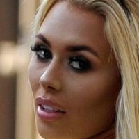 Shannen Reilly McGrath Naakt