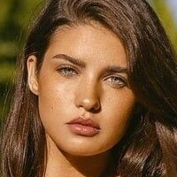 Shannon McMullen Naakt