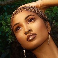 Shenseea Naakt