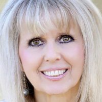 Sheri Lynn Naakt
