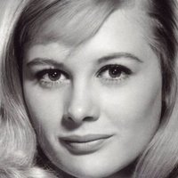Shirley Knight Naakt