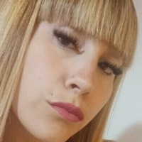 skkylar Naakt