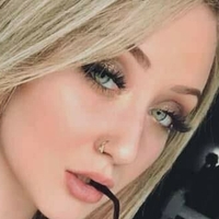 Sky Mckenzie Naakt