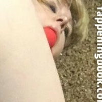 Slut4werewolves Naakt