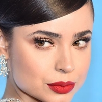 Sofia Carson Naakt