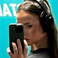Sofia Isabella Naakt