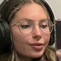Sophie McArdi Naakt