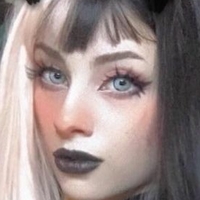Spaceyellise Naakt