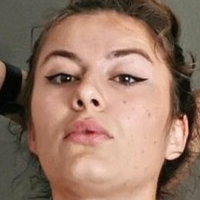 Squatilia Naakt
