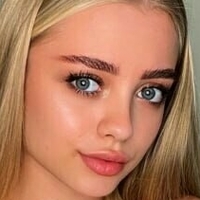 staasy_shaw Naakt
