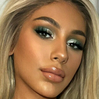 stassibelle Naakt