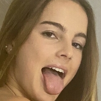 Stellaspears Naakt