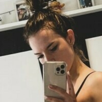 Steph Omen Naakt
