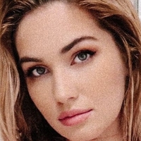 Stephanie Matto Naakt