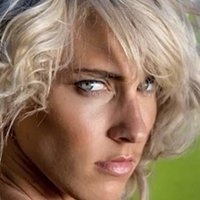 Stephanie Moore Naakt