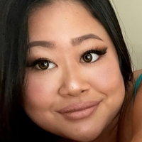 Stephanie Yum Naakt