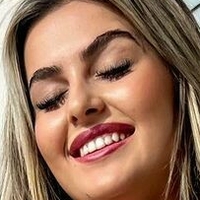 Sthefany Oliveira Naakt