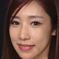 Sua Lee Naakt