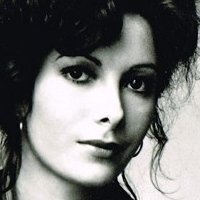 Susana Kamini Naakt