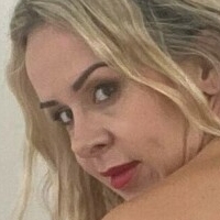 Suzie Best Naakt