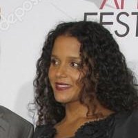 Sydney Tamiia Poitier Naakt