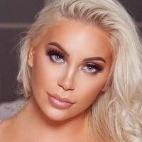 Tara Tabitha Naakt