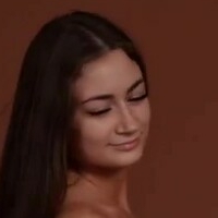 Tati Yoga Massage Girl Naakt