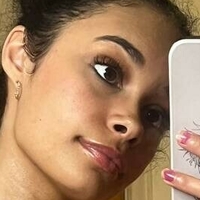 Tazeana Naakt