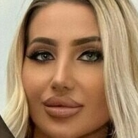 Teclye Chtisty Naakt