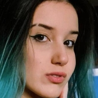 Teteia Naakt