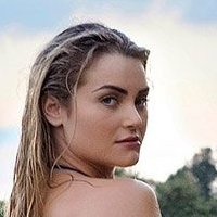 Thaiz Schmitt Naakt