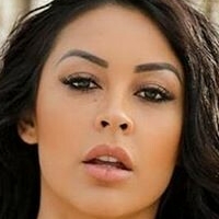 The Wifey Naakt