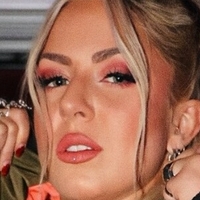 Thekla Kaischauri Naakt