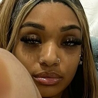 therealyellaa Naakt