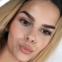 tiahlawalsh29 Naakt