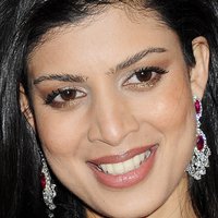 Tina Desai Naakt