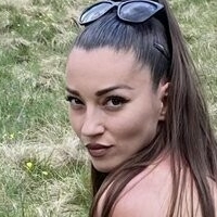 Tinadakic Naakt
