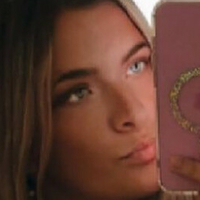 tinyybbyy98 Naakt