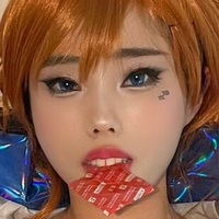 TiTi cosplay Naakt