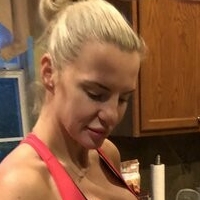 Tori Hendricz Naakt