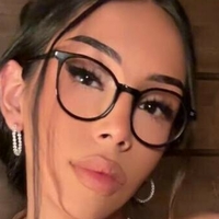 tsleila Naakt
