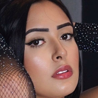 Tsnatysantos Naakt