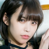 Tsugu Manaka Naakt