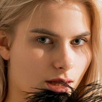 Valery Naakt